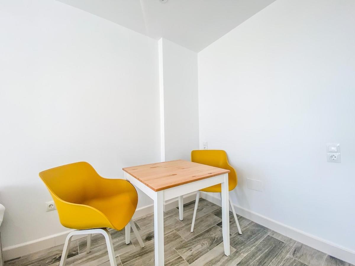 Wifi, Terraza, Piscina Y Acceso Privado A La Playa Apartment Торемолинос Екстериор снимка